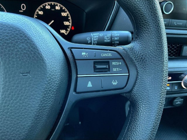 Used 2025 Honda CR-V LX image 14