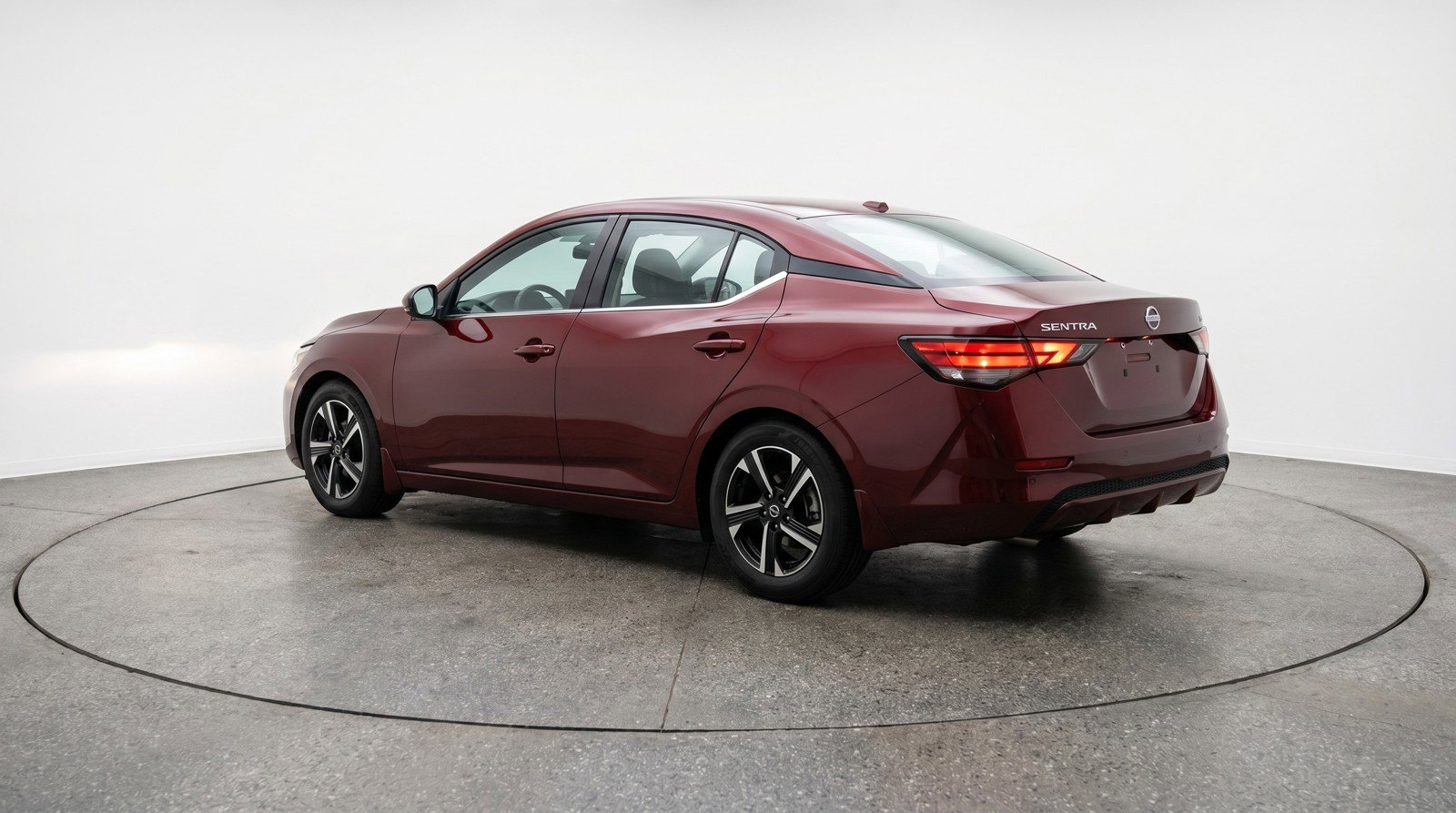 Used 2025 Nissan Sentra SV FWD image 6