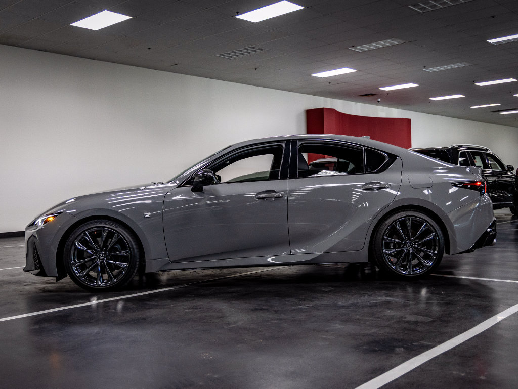 Used 2025 Lexus IS 350 F Sport RWD image 3