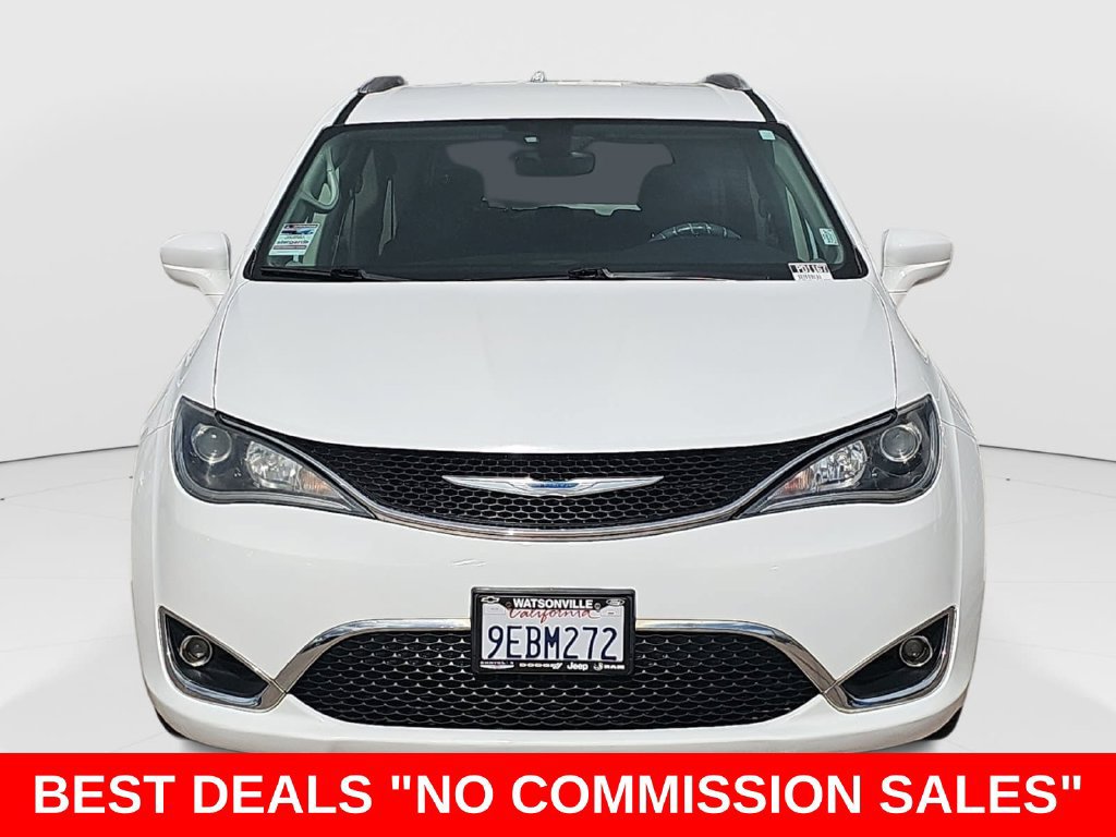 Used 2018 Chrysler Pacifica Touring-L FWD image 8