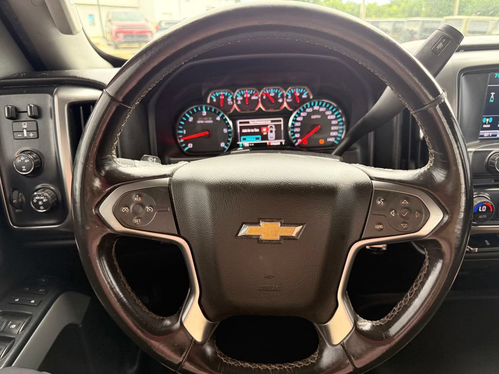 Used 2016 Chevrolet Silverado 2500 LT w/ LT Convenience Package AWD/4WD image 23
