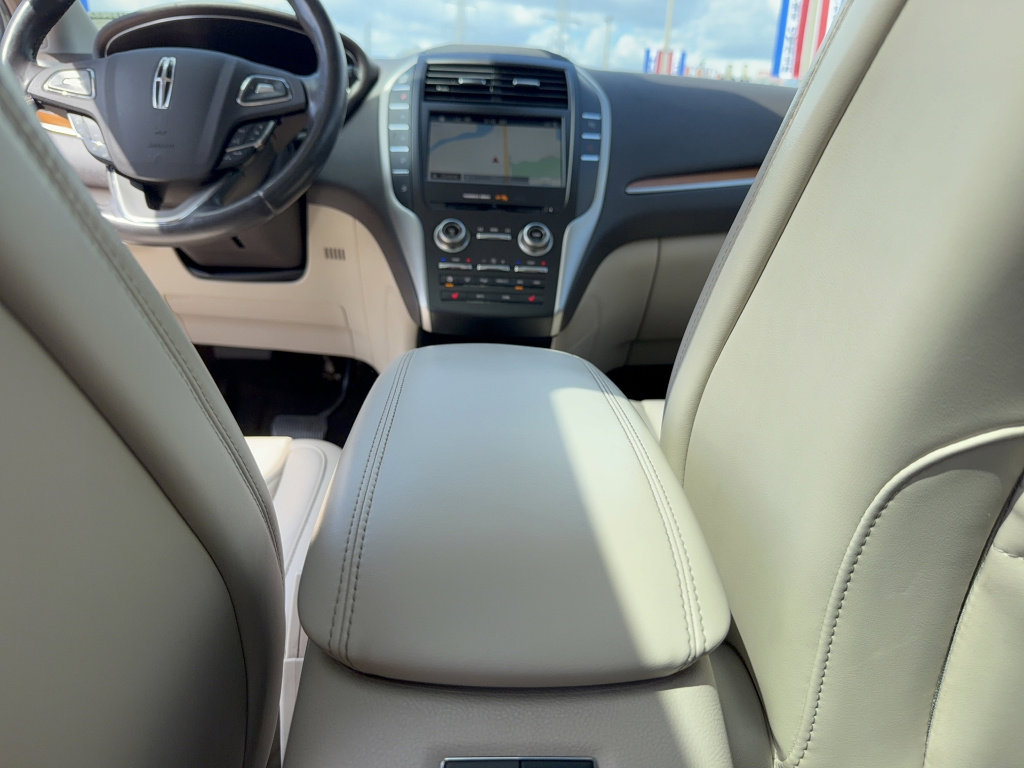 Used 2019 Lincoln MKC Select w/ Select Plus Package image 30