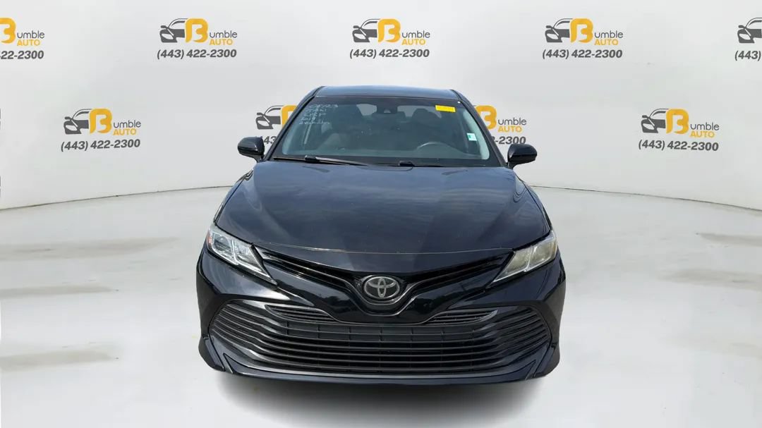 Used 2019 Toyota Camry LE w/ Carpet Mat Package FWD image 2
