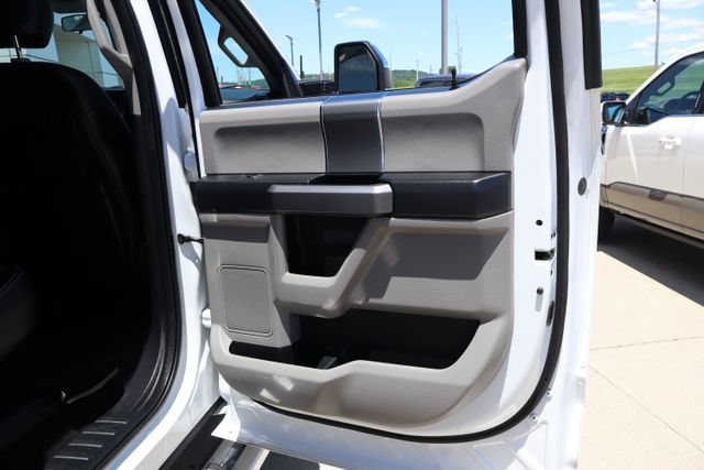 Used 2019 Ford F250 XLT w/ XLT Premium Package AWD/4WD image 30