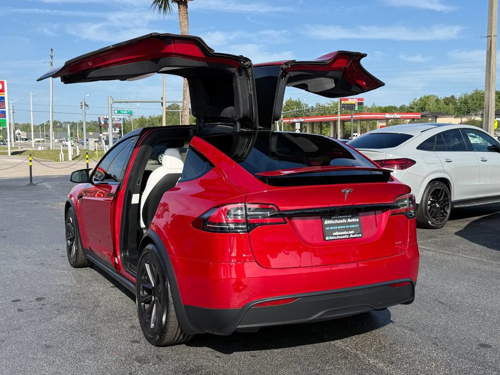 Used 2022 Tesla Model X Plaid AWD/4WD image 7