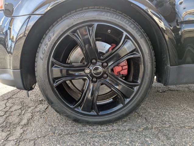 Used 2011 Land Rover Range Rover Sport HSE image 26