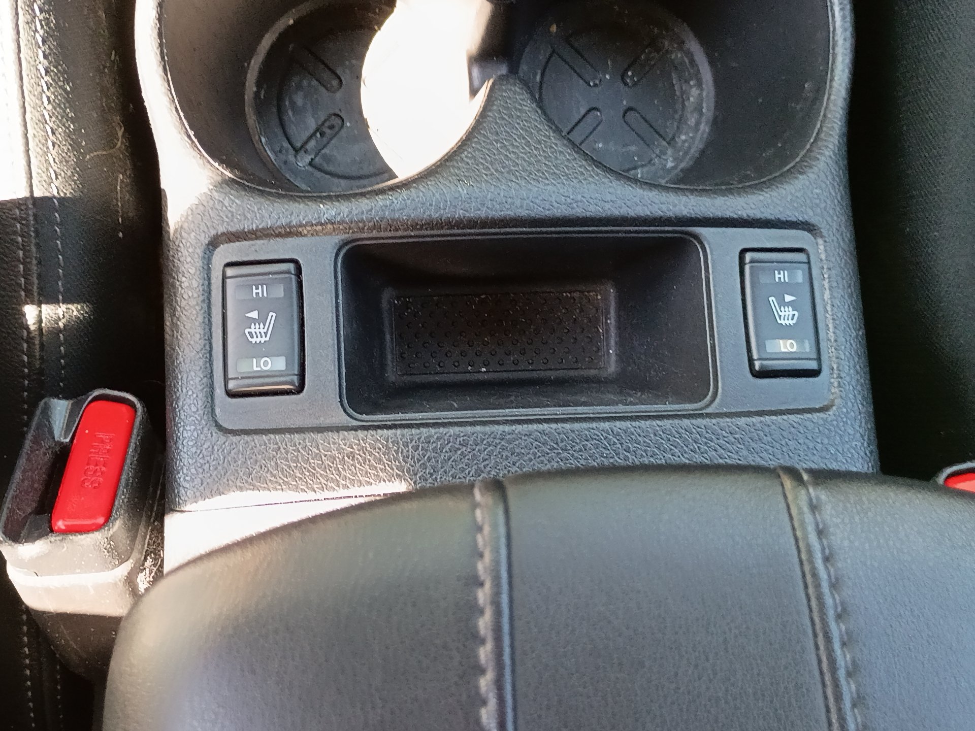 Used 2020 Nissan Rogue SL AWD/4WD image 24