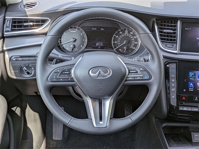 New 2025 INFINITI QX50 Luxe image 19