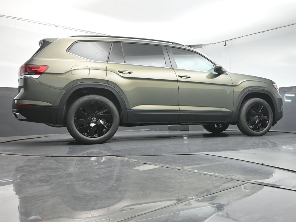 New 2026 Volkswagen Atlas SE FWD image 40