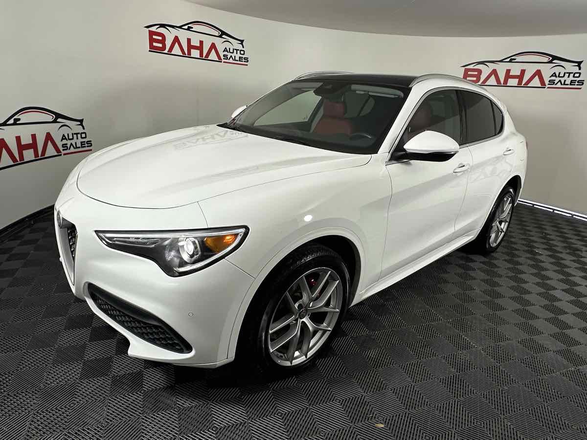 Used 2021 Alfa Romeo Stelvio Ti w/ Active Assist 2 Package TI image 3