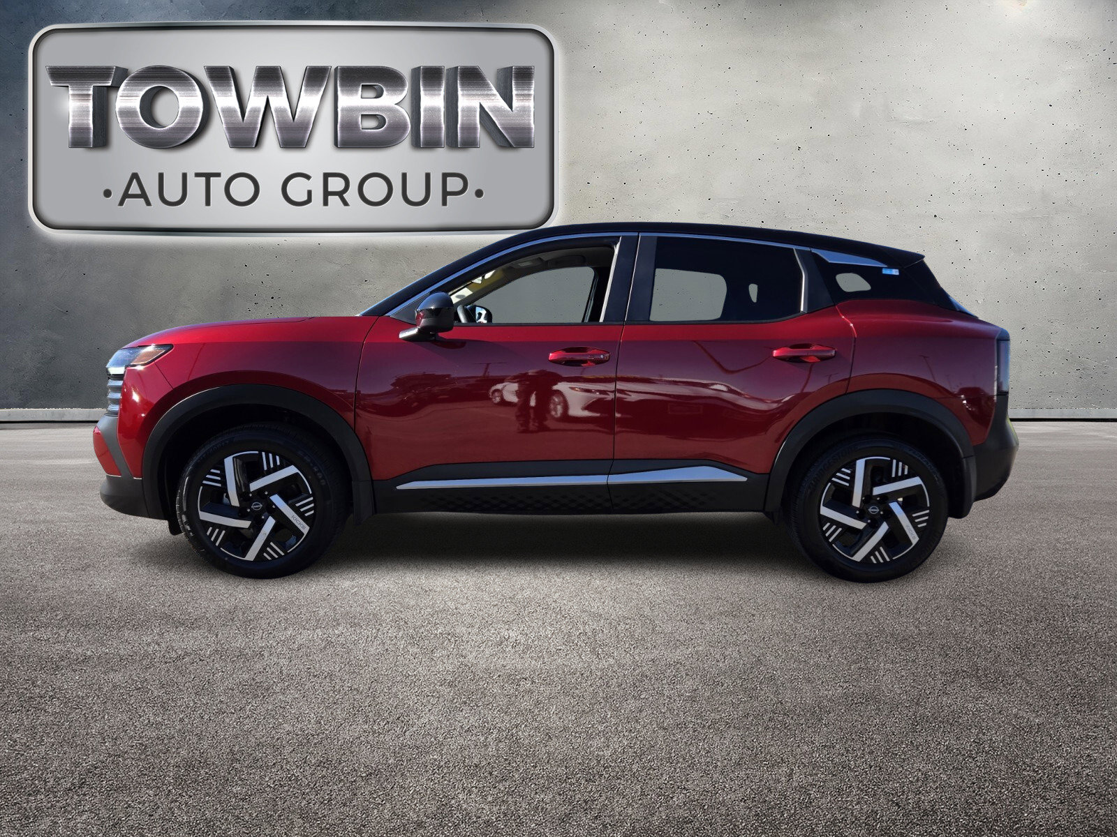 Used 2025 Nissan Kicks SV FWD image 7