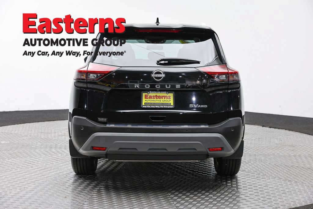 Used 2023 Nissan Rogue SV w/ SV Premium B Package AWD/4WD image 6