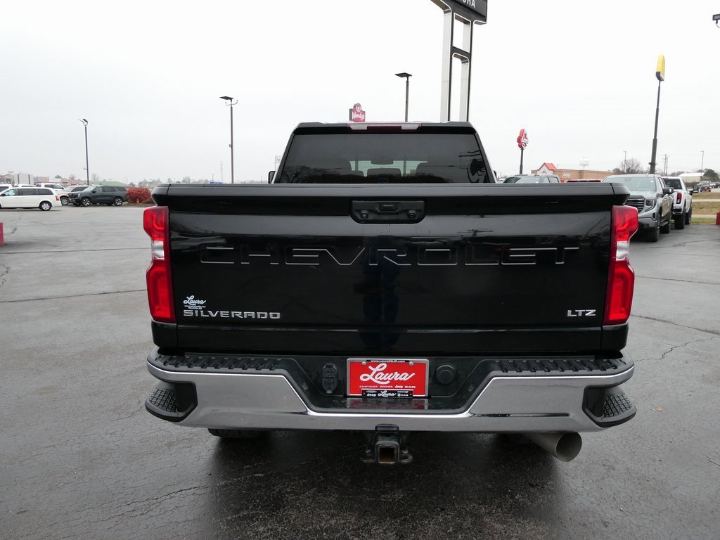 Used 2021 Chevrolet Silverado 3500 LTZ image 6