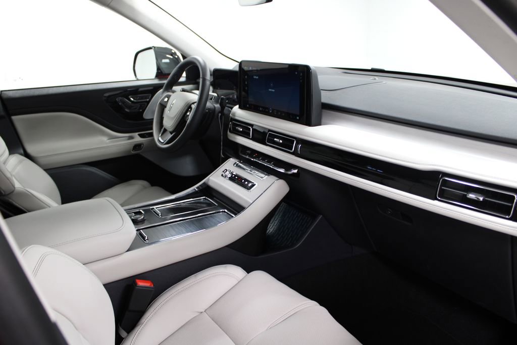 New 2026 Lincoln Aviator Reserve image 29