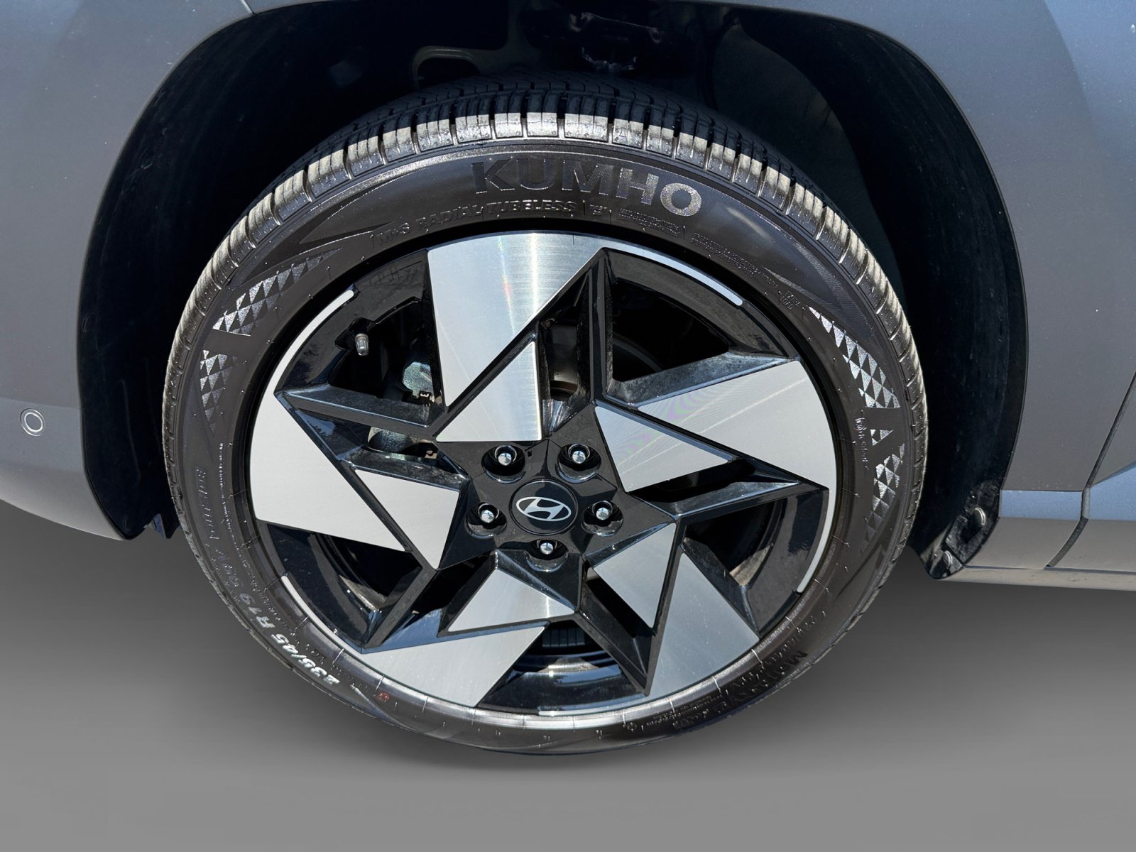 Certified 2026 Hyundai Kona Limited FWD image 9
