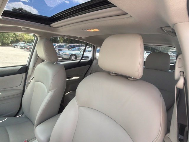 Used 2015 Subaru Crosstrek 2.0i Limited AWD/4WD image 9