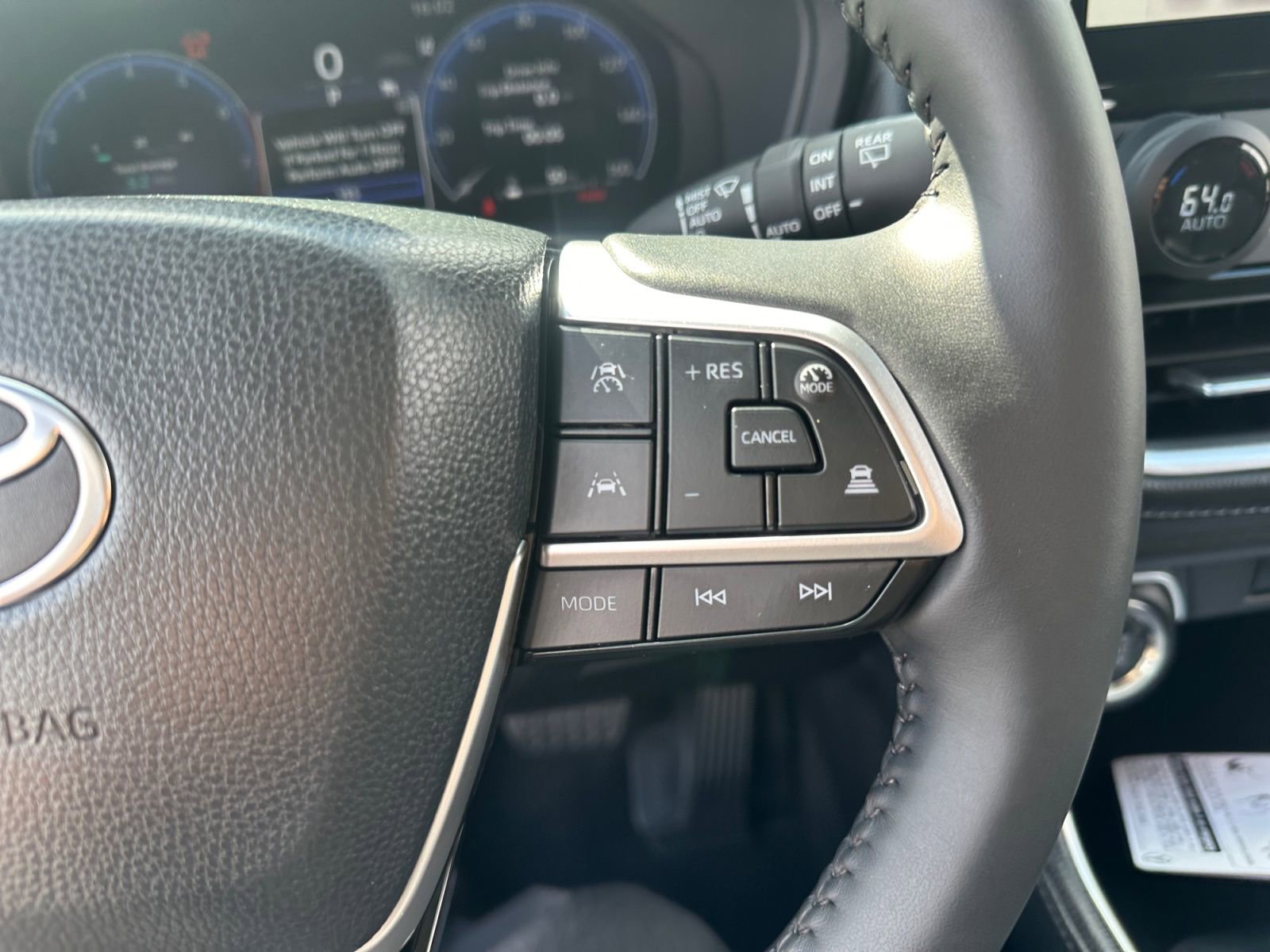 New 2026 Toyota Grand Highlander Limited image 19