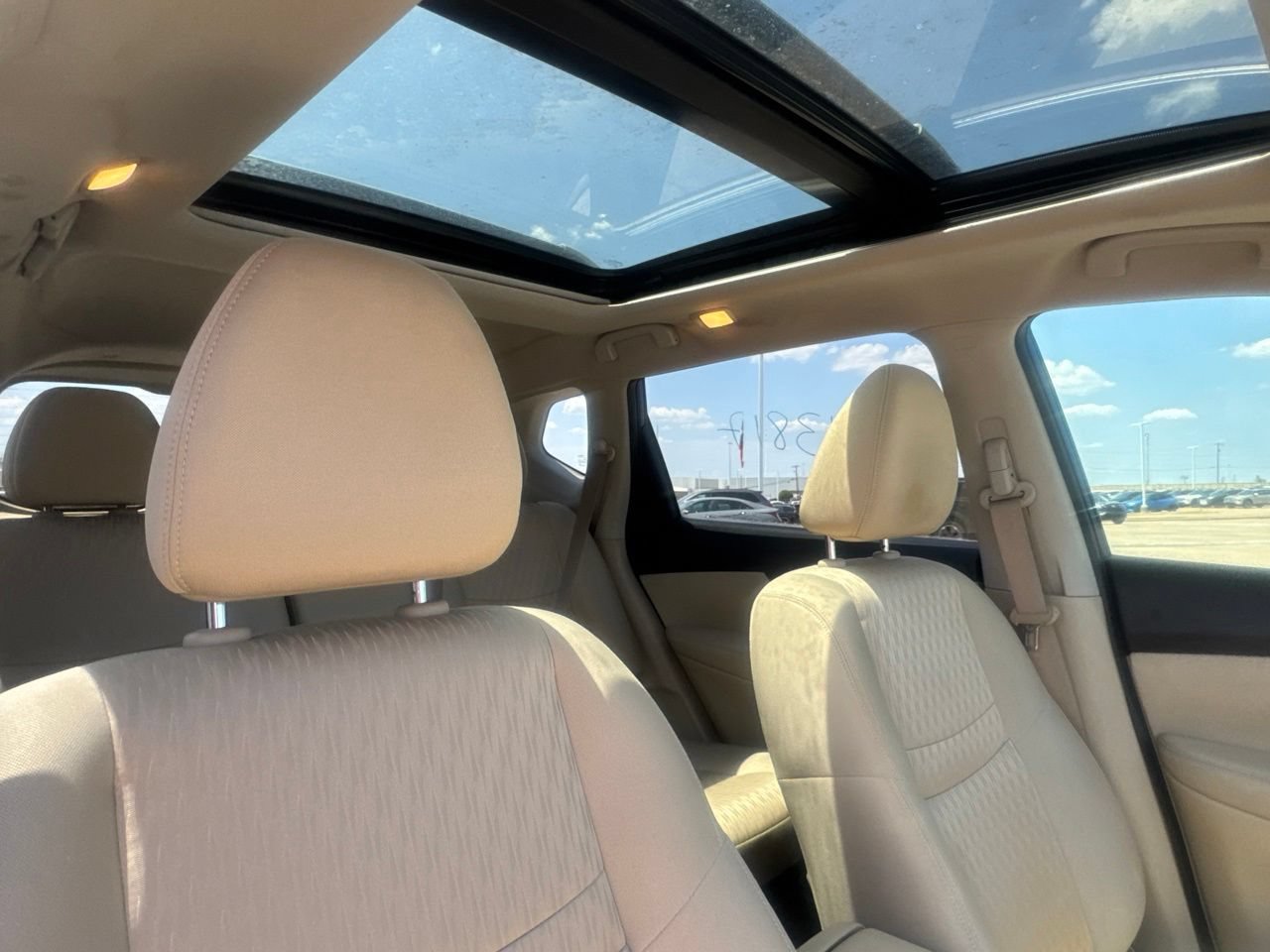 Used 2019 Nissan Rogue SV w/ Sun & Sound Touring Package FWD image 30