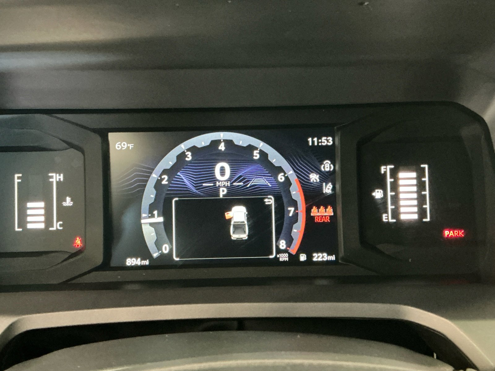 Certified 2025 Toyota Tacoma SR5 image 10