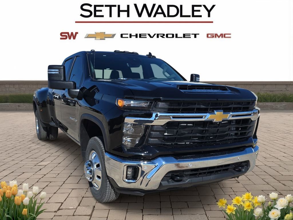 New 2026 Chevrolet Silverado 3500 LT w/ All Star Edition