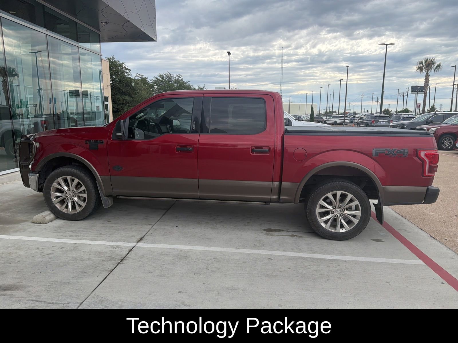 Used 2015 Ford F150 King Ranch w/ Equipment Group 601A Luxury AWD/4WD image 9