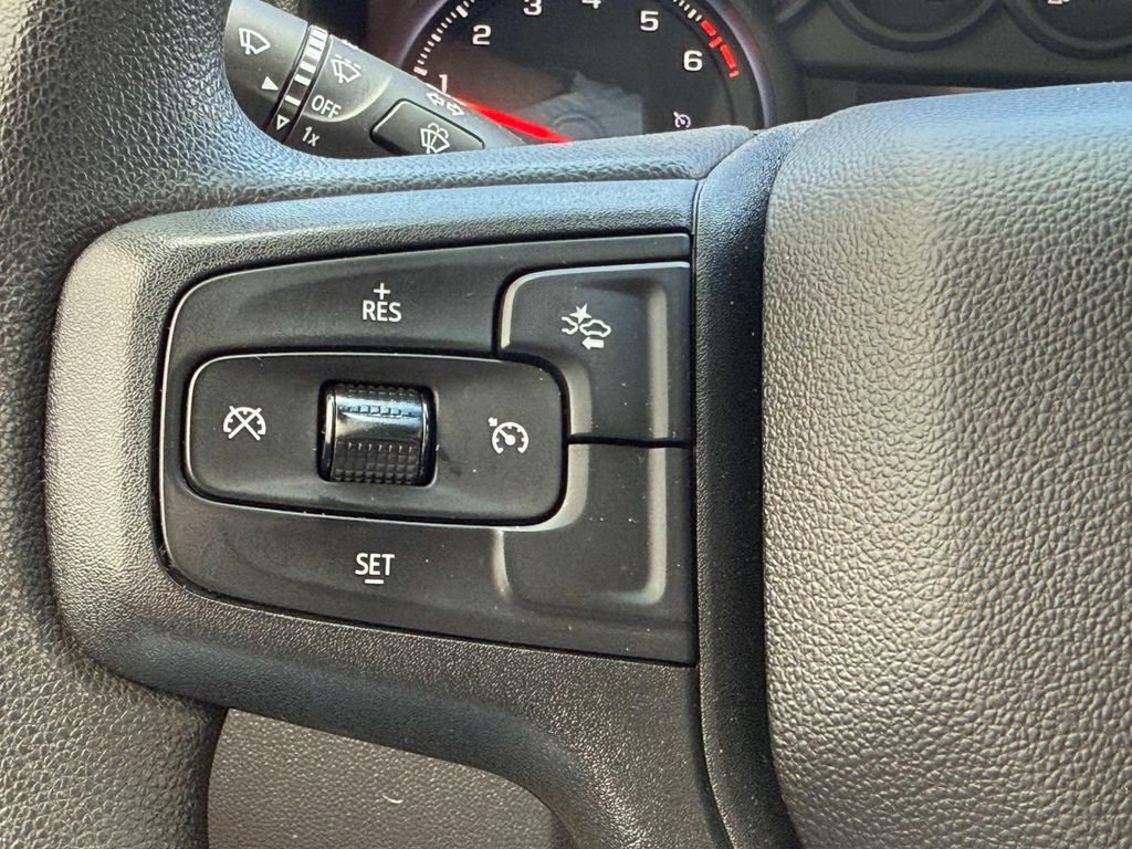 Used 2023 Chevrolet Silverado 1500 Custom AWD/4WD image 19