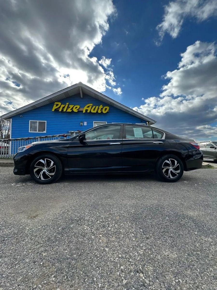Used 2017 Honda Accord LX image 3