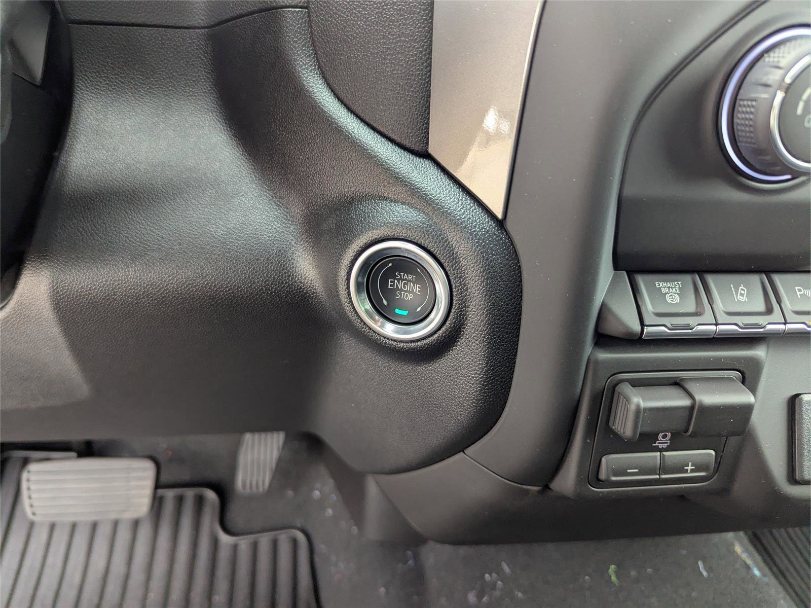 New 2026 Chevrolet Silverado 2500 Custom w/ Custom Value Package image 21