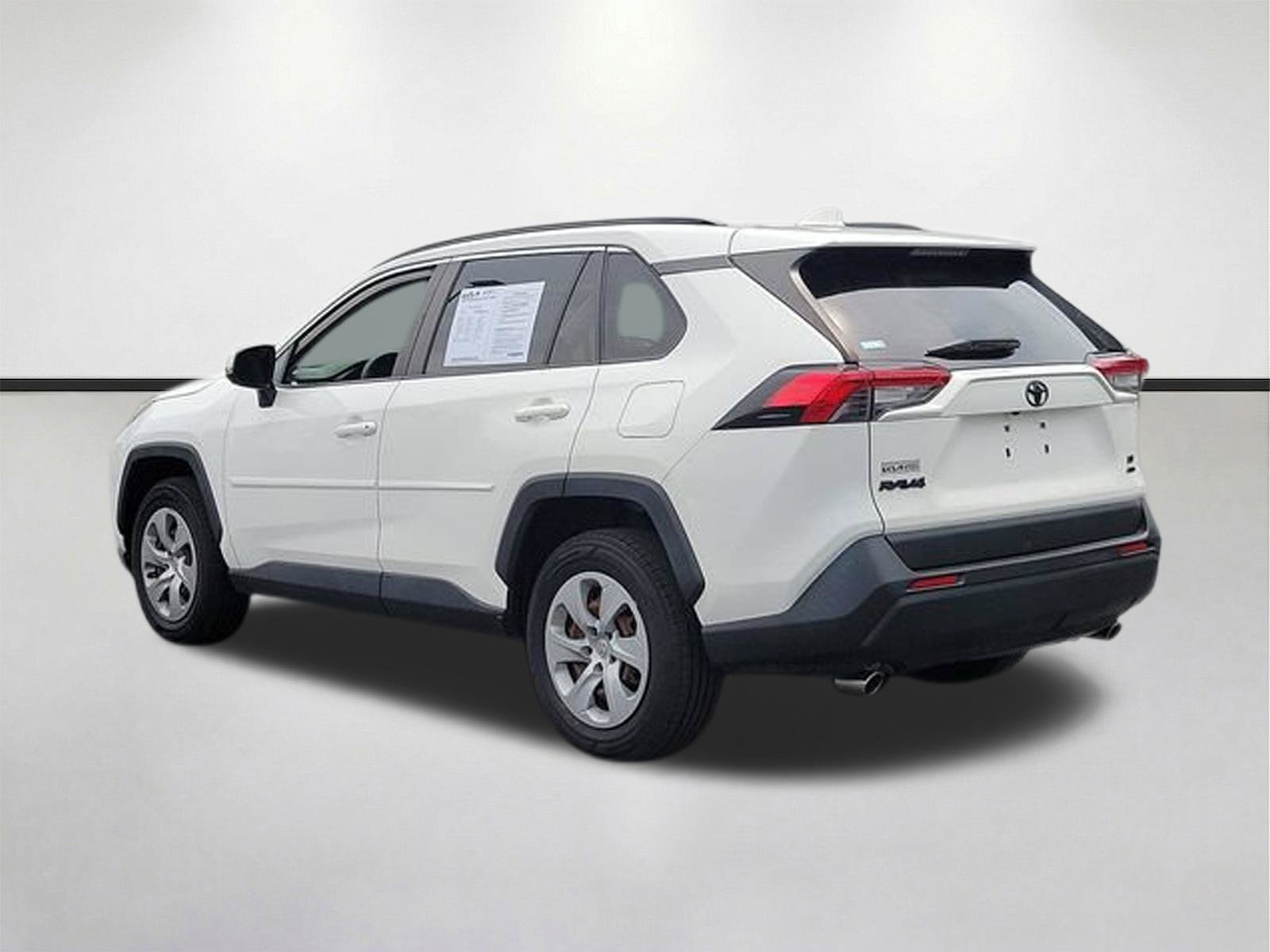 Used 2020 Toyota RAV4 LE w/ All Weather Liner Package AWD/4WD image 4