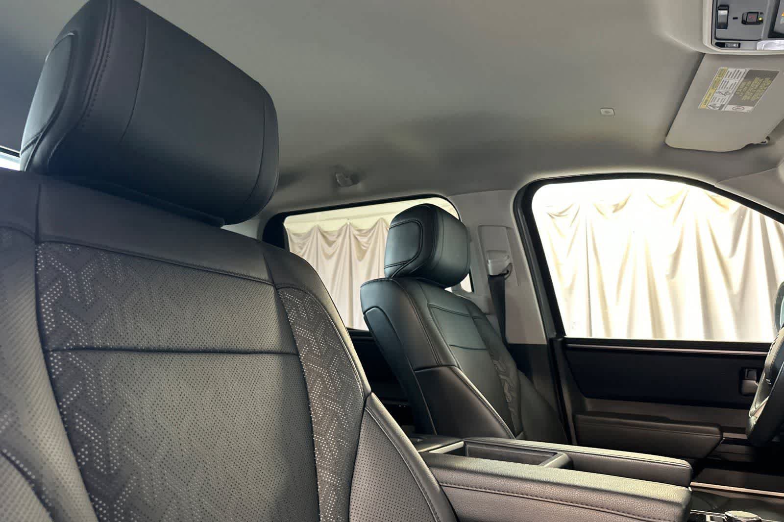 Used 2024 Toyota Tundra Limited AWD/4WD image 18