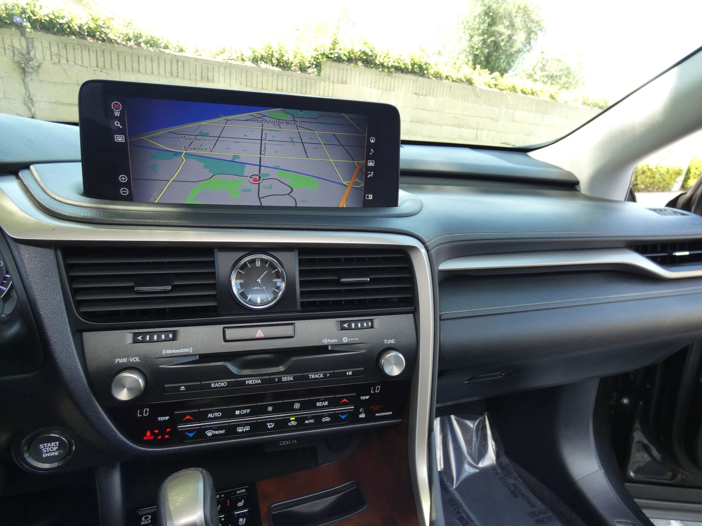 Used 2020 Lexus RX 350L FWD w/ Premium Package image 58