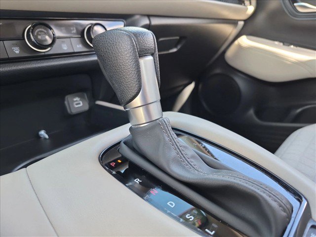 Used 2024 Honda HR-V LX image 12