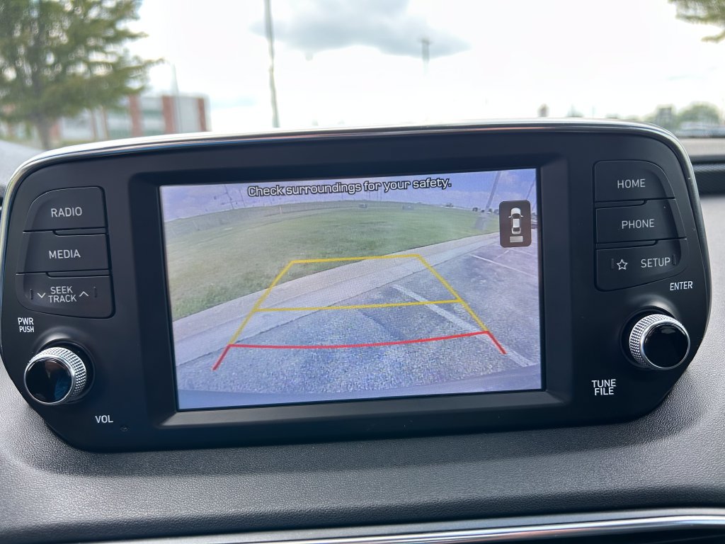 Used 2019 Hyundai Santa Fe SEL AWD/4WD image 18