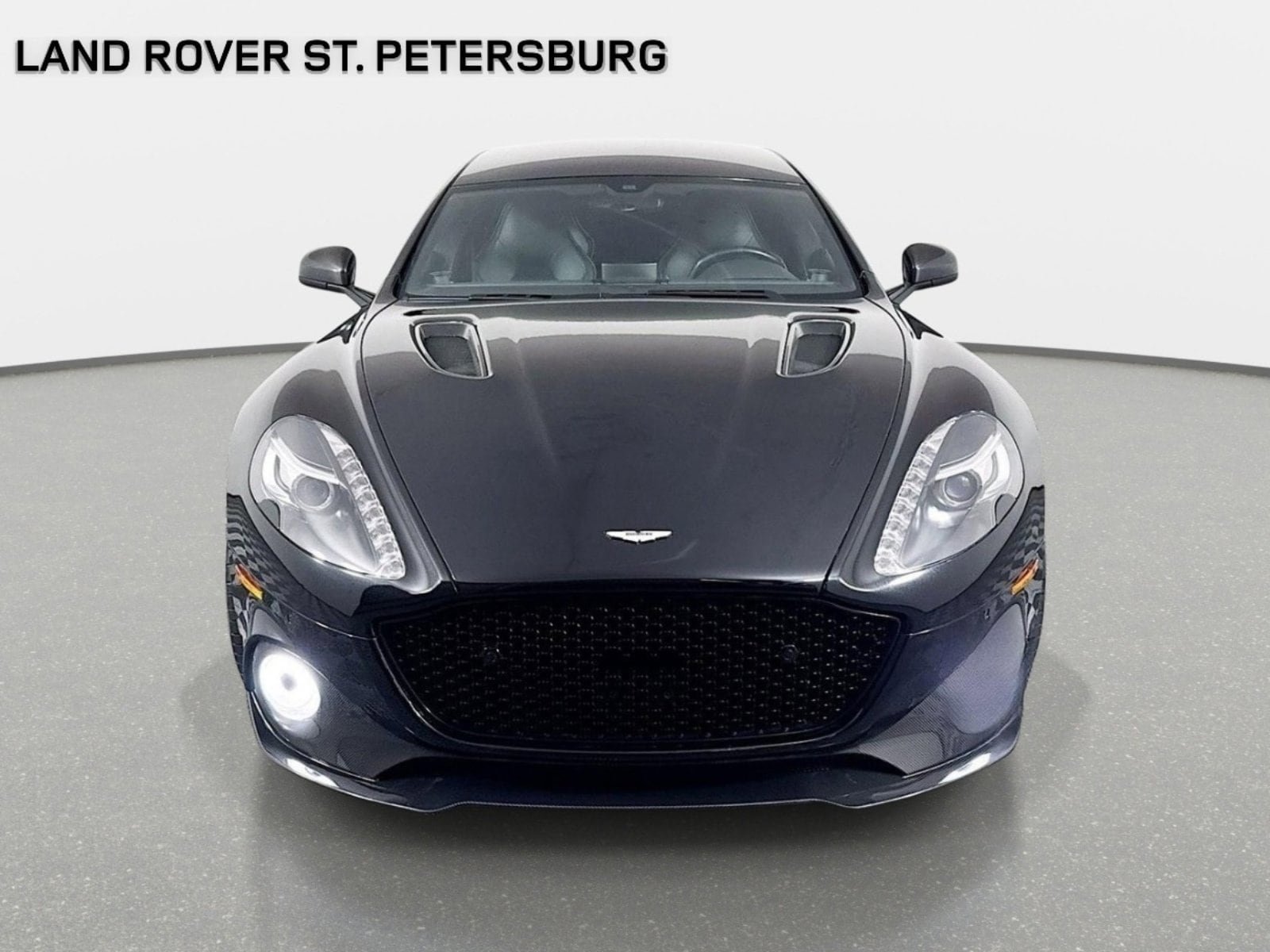 Used 2019 Aston Martin Rapide AMR RWD image 2