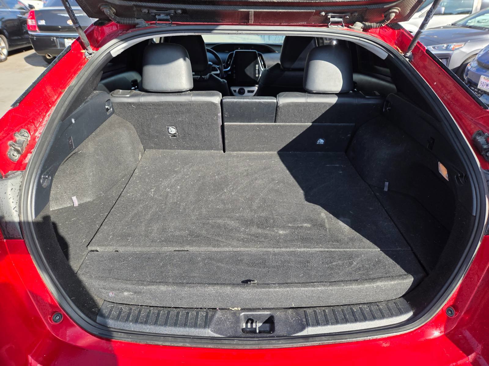 Used 2017 Toyota Prius Prime Advanced image 11