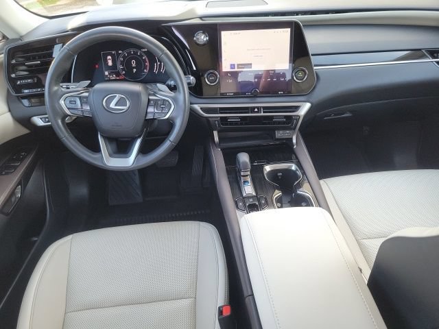Used 2023 Lexus RX 350 FWD image 17