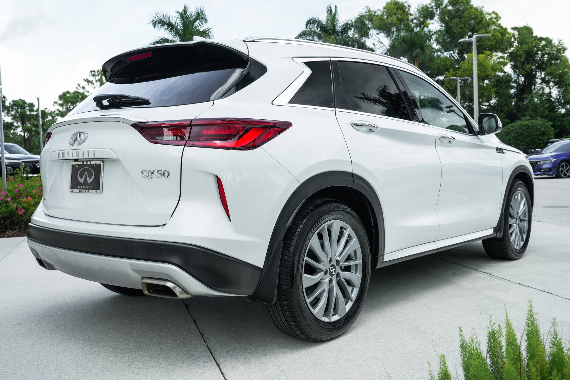 Used 2025 INFINITI QX50 Luxe image 22