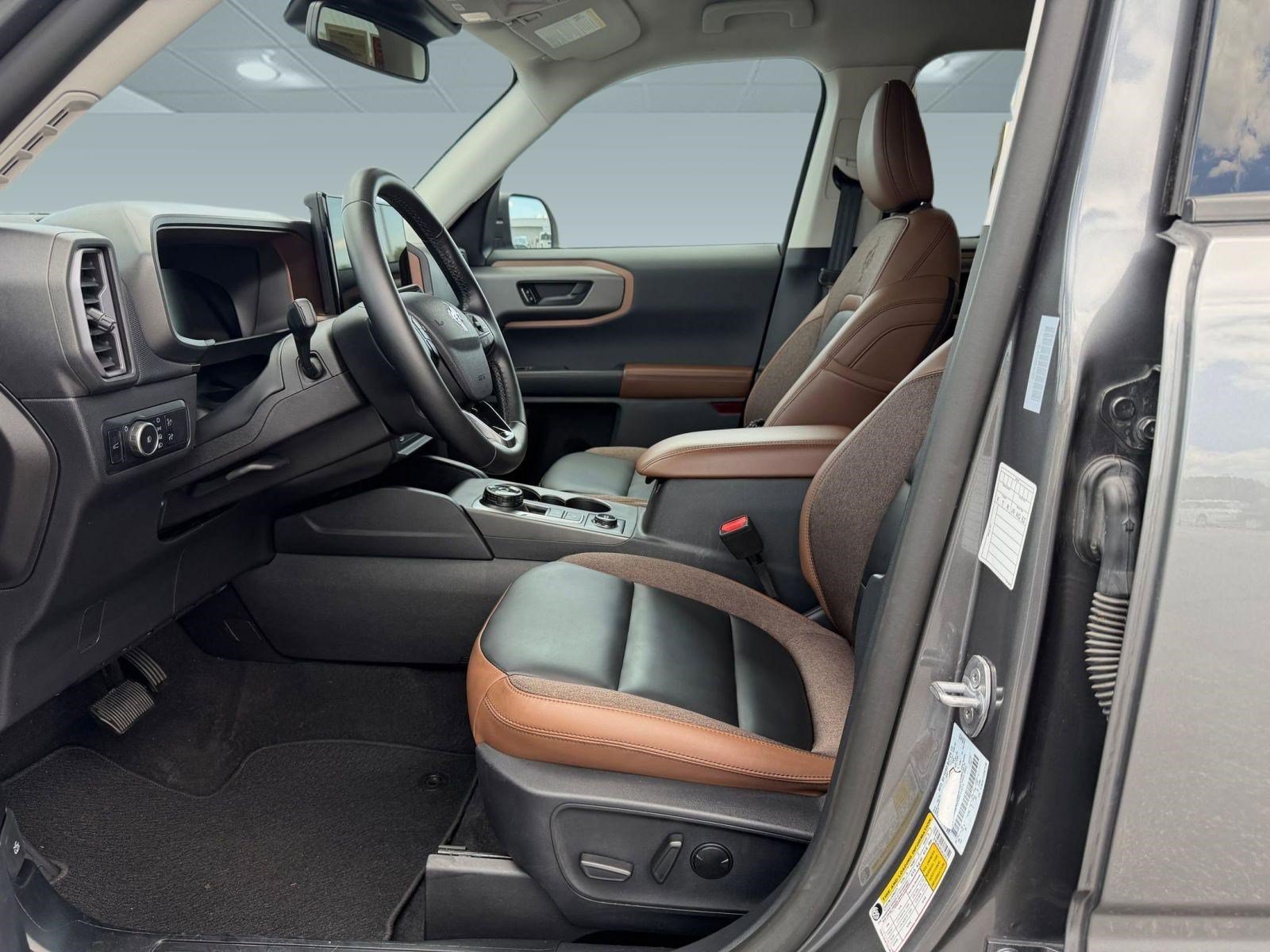 Used 2025 Ford Bronco Sport Outer Banks w/ Outer Banks Tech Package+ AWD/4WD image 9