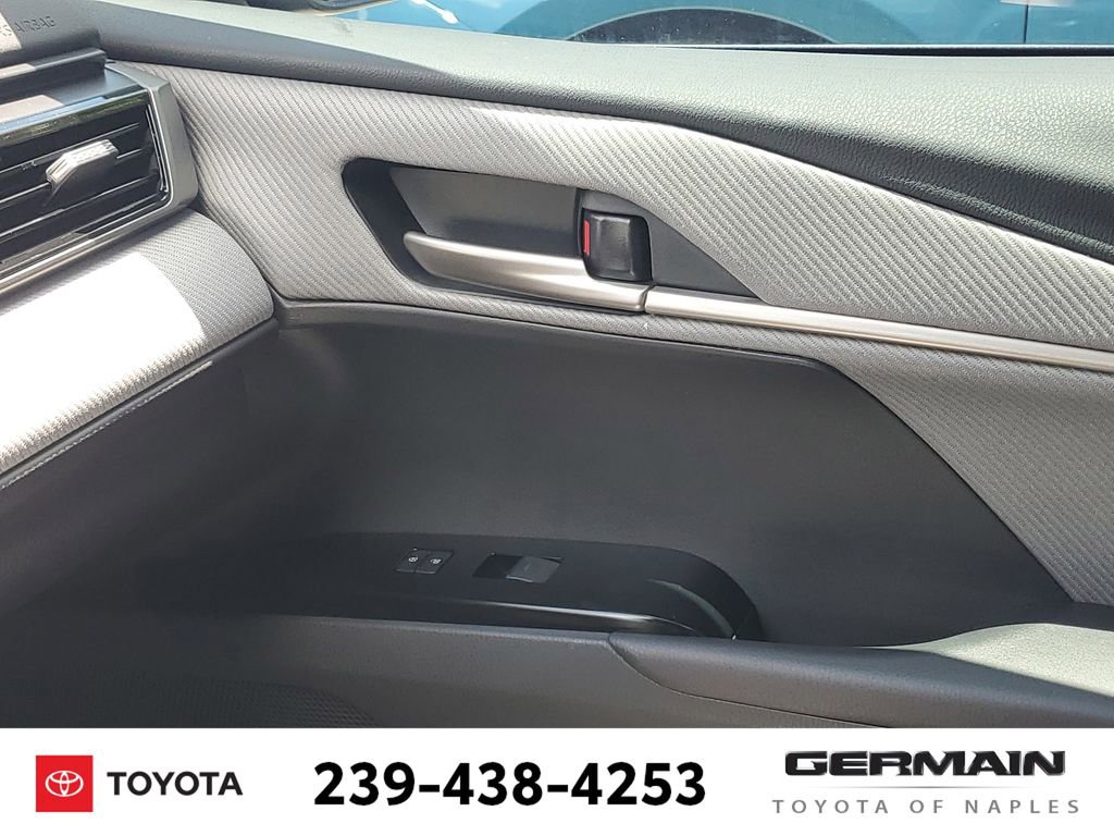 New 2025 Toyota Camry SE FWD image 25