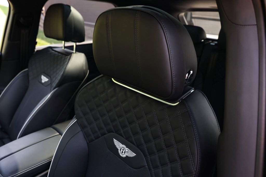 Used 2023 Bentley Bentayga Speed image 17