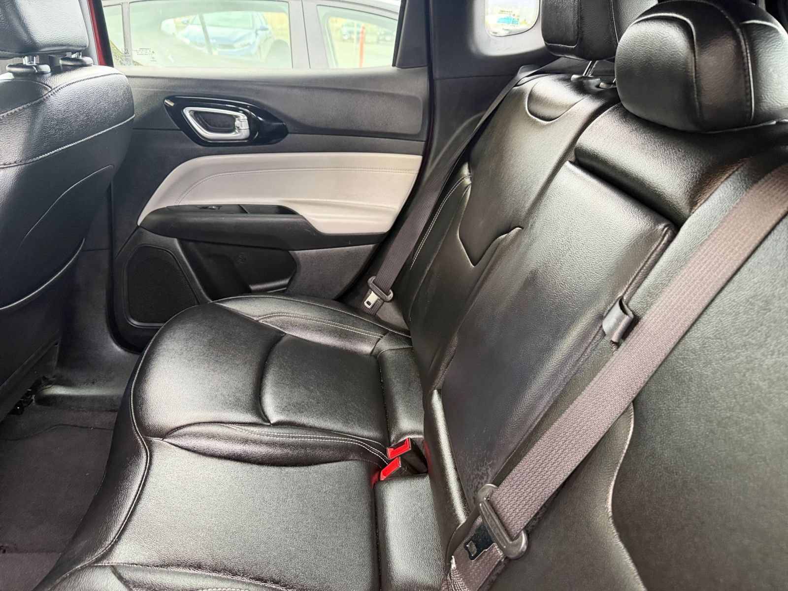 Used 2025 Jeep Compass Limited AWD/4WD image 26