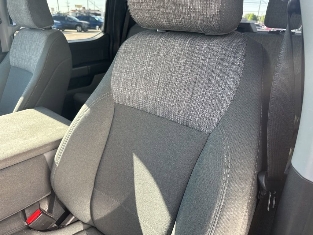 Used 2023 Ford F150 XLT image 4