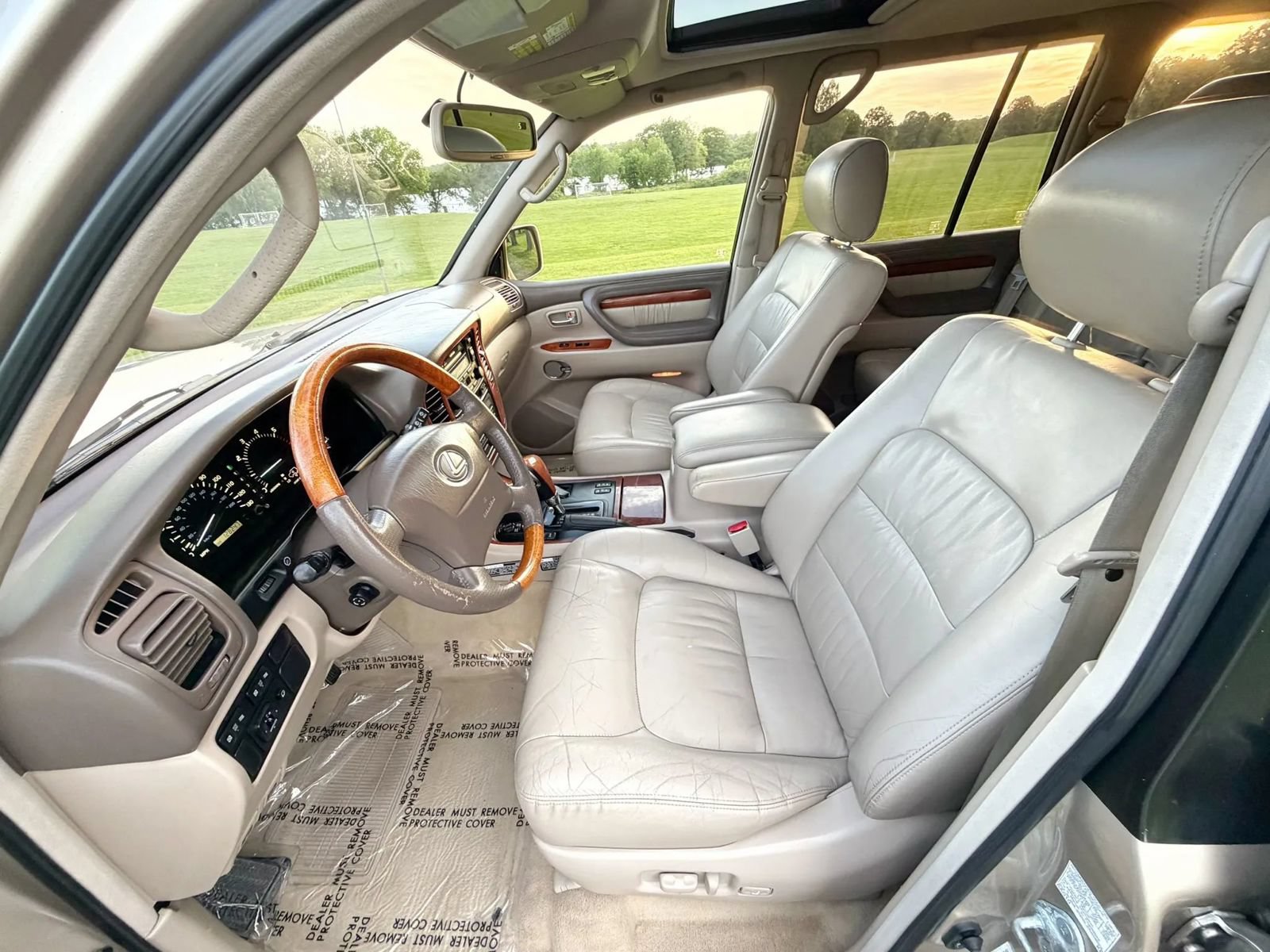 Used 2001 Lexus LX 470 4WD image 56