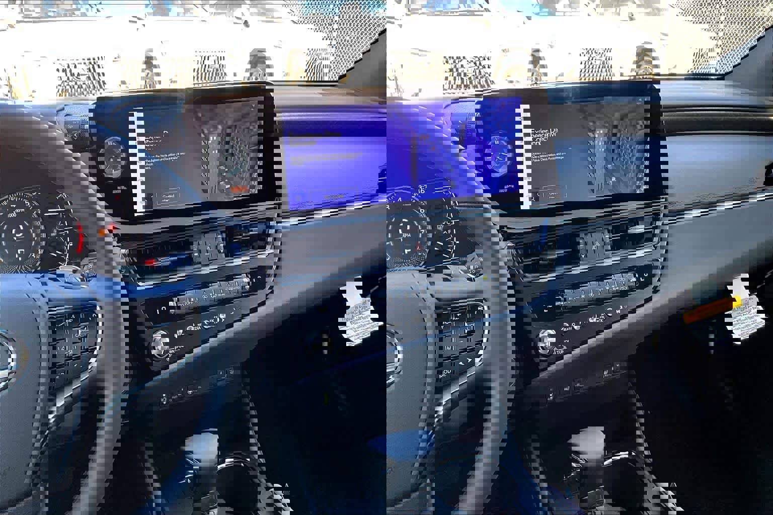 New 2025 Lexus ES 350 image 6