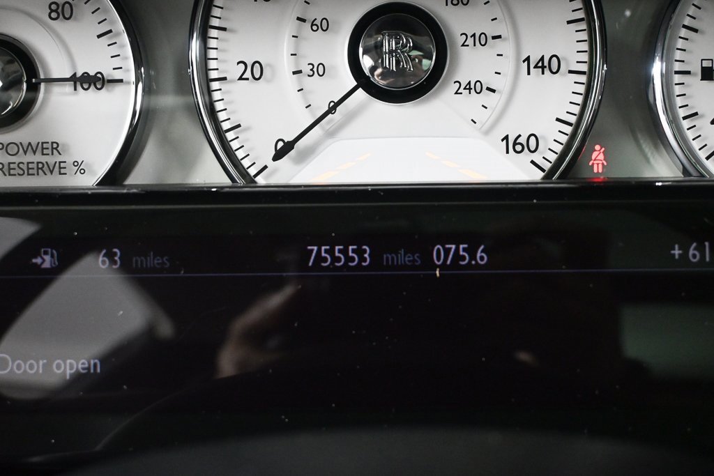 Used 2010 Rolls-Royce Ghost image 12