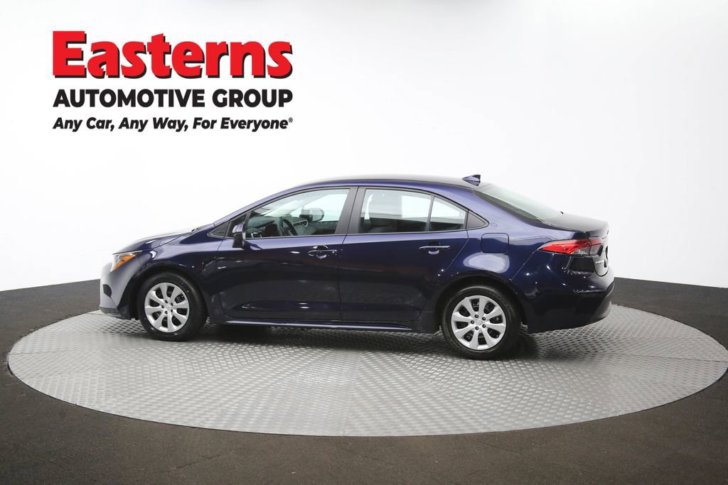 Used 2025 Toyota Corolla LE image 60