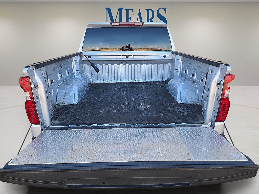 Used 2020 Chevrolet Silverado 1500 LT w/ All-Star Edition image 14