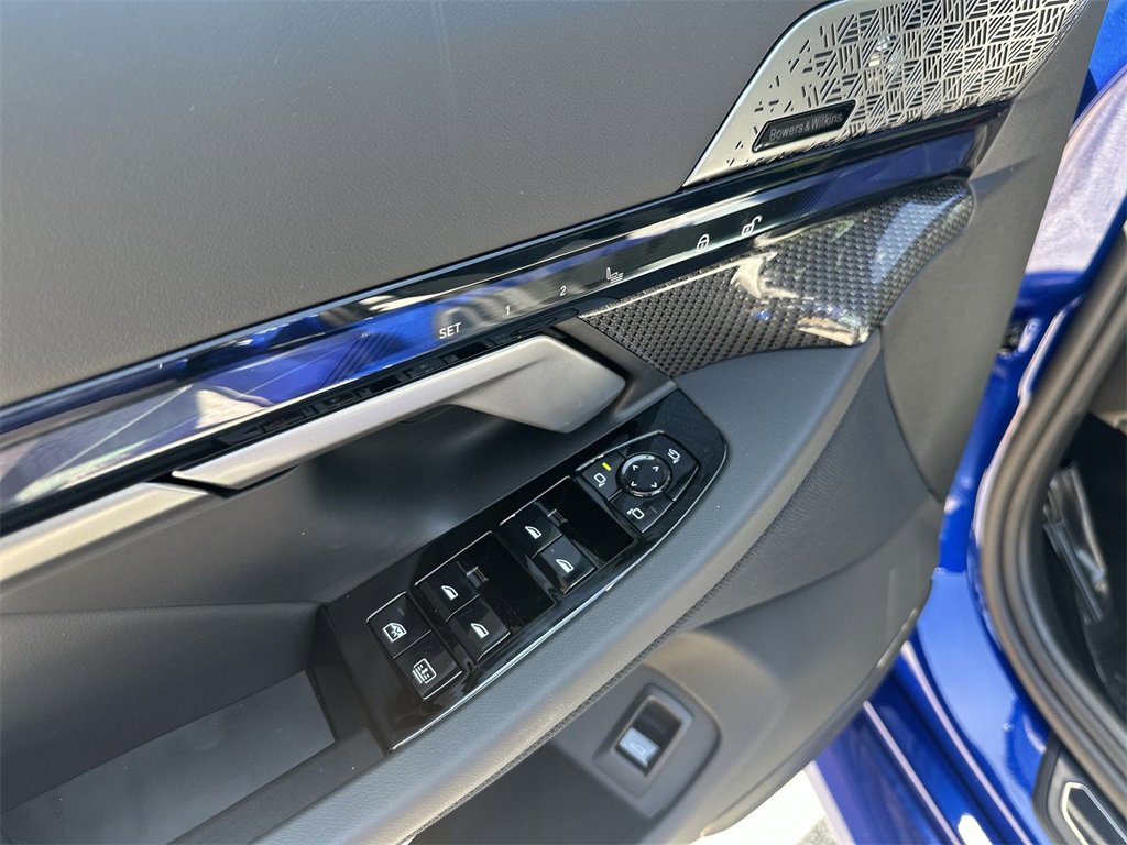 New 2026 BMW M5 w/ Carbon Package image 14