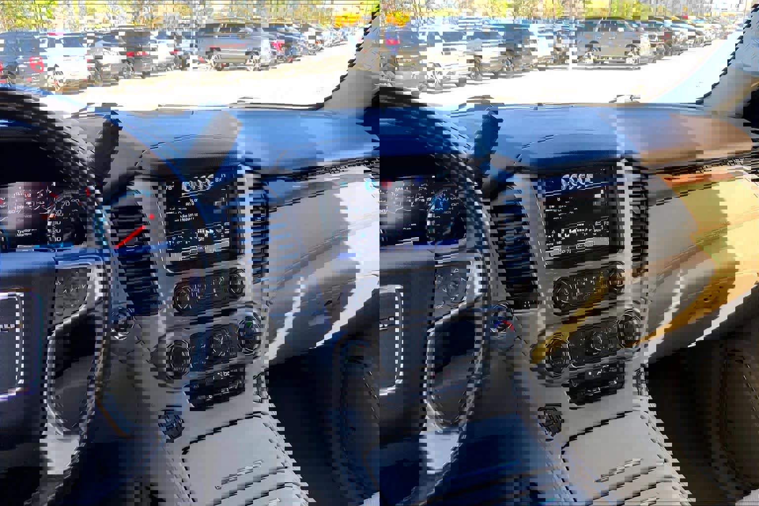 Used 2019 GMC Yukon Denali image 7