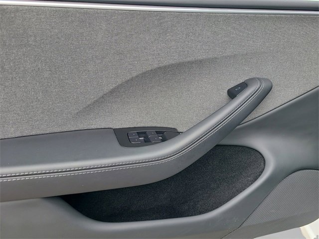 Used 2025 Tesla Model 3 Long Range image 18